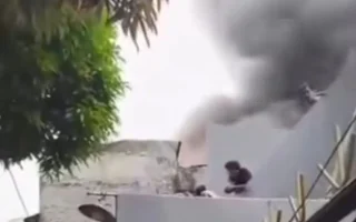 Kebakaran Landa Permukiman Padat Tamansari Jakbar