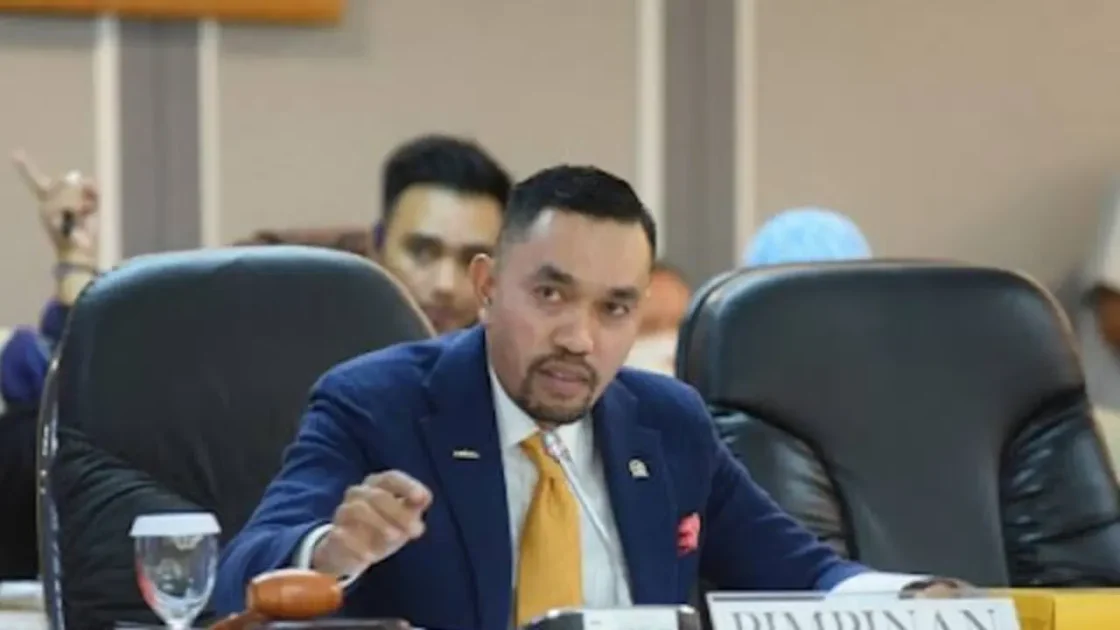 Ahmad Sahroni Minta Perampasan Aset Pejabat Pakai Bukti Hukum