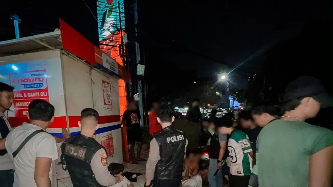 Polisi Amankan 16 Orang Demi Cegah Tawuran di Jakarta