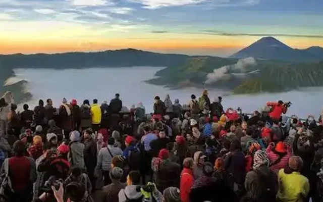 Akses Penanjakan Bromo Dibuka Lagi, Simak Aturannya