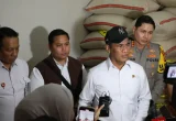 Mentan Amran Desak Penindakan Tegas Kasus Beras SPHP Dioplos