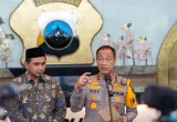 Polisi Geledah Persembunyian Eks Napiter, Sita Senjata Tajam