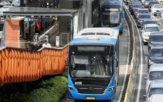 4 Rute Transjakarta Setop Sementara Imbas Demo Hari Sumpah Pemuda