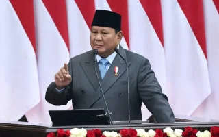 Prabowo Ingatkan Generasi Muda Jangan Malas Belajar Sejarah