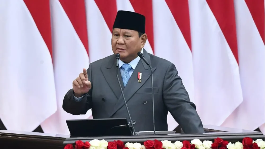 Prabowo-Gibran Perkuat Bansos dan Perlindungan Pekerja