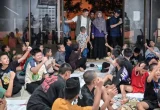Seskab Teddy Kunjungi Sekolah Rakyat Cikarang Malam-malam
