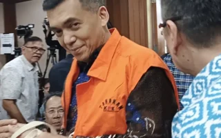 Silmy Karim Jalani Sidang Perdana Kasus Pemerasan Izin WNA