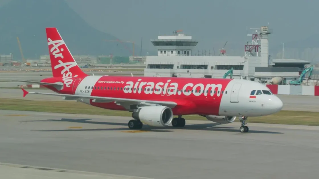 AirAsia Turunkan Harga Tiket Domestik 12 Persen Saat Nataru