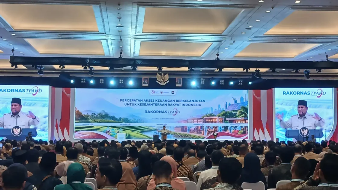 Prabowo Ancam Cabut Izin Perusahaan Asing Pelanggar Karhutla