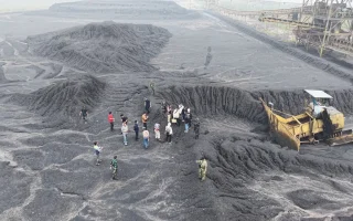 Batu Bara Sitaan Samin Tan Laku Terjual Rp 264 Miliar