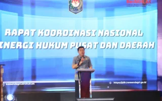 Kemendagri Minta Pemda Evaluasi Aturan yang Bebani Warga