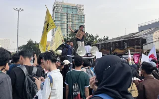 Komite Sadar Gelar Aksi di Bundaran HI Tagih Janji Prabowo