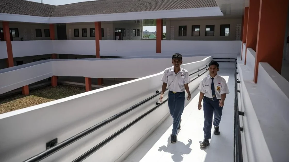 Kemensos Resmikan 100 Gedung Sekolah Rakyat di Makassar