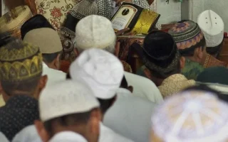 Pria di Bangkalan Mengaku Imam Mahdi, Tipu Korban Rp1,3 Miliar