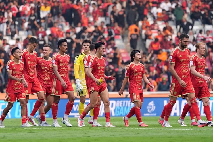Shin Tae-yong Puji Suporter Usai Persija Menang 5-1 Lawan Arema