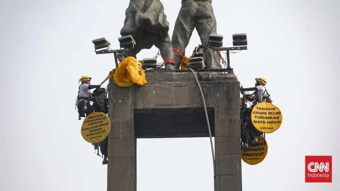 Polda Metro Pulangkan 6 Aktivis Greenpeace Usai Aksi HI