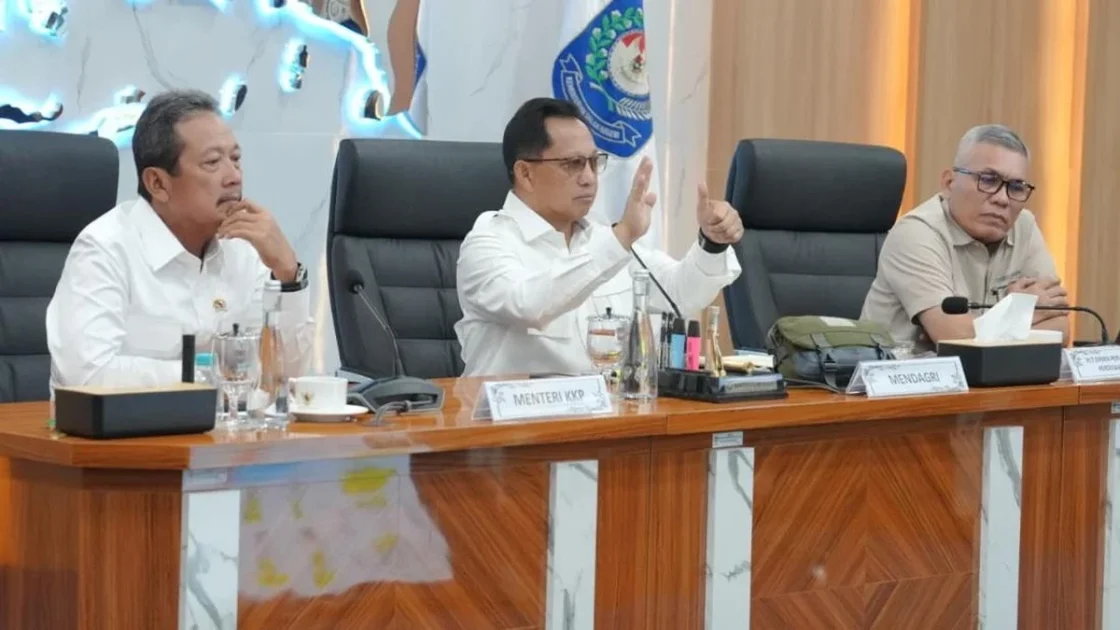 Pemerintah Percepat Pemulihan Perikanan dan Huntap Sumatera