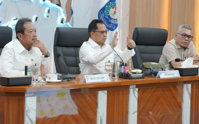Pemerintah Percepat Pemulihan Perikanan dan Huntap Sumatera