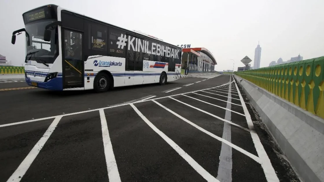 Pramono Sebut Pengguna Transportasi Publik di DKI Naik 10,8 Persen