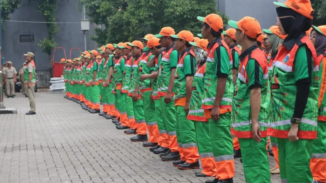 DLH DKI Buka 264 Lowongan Padat Karya Sampah 2026