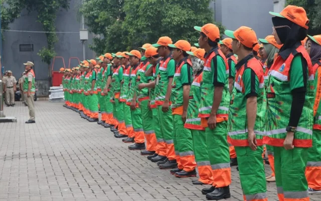 DLH DKI Buka 264 Lowongan Padat Karya Sampah 2026