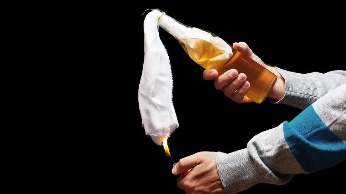 Rumah Keluarga Aktivis Bandung Desta Pancaputra Dibakar