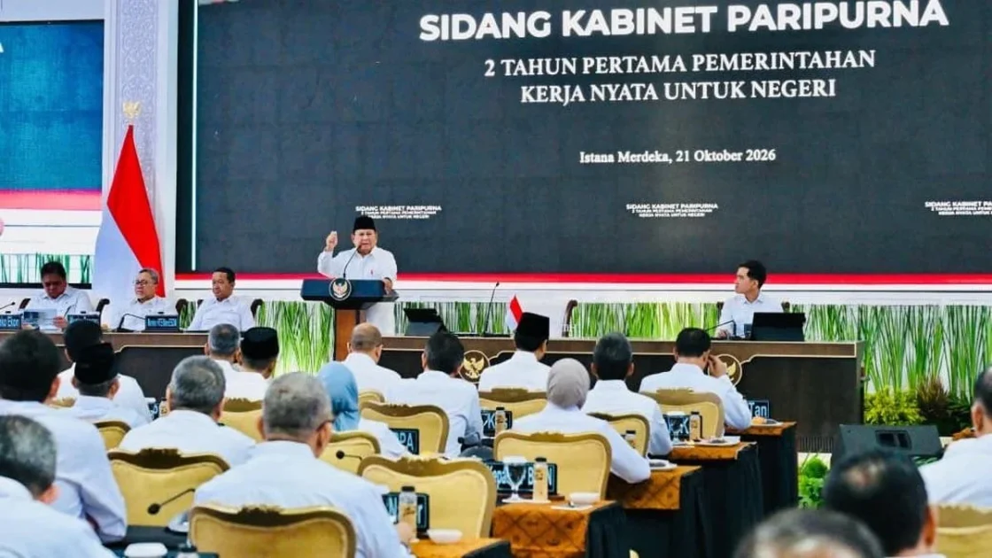 Mendagri Tito Simak Arahan Prabowo Soal Kerja Sama Tim