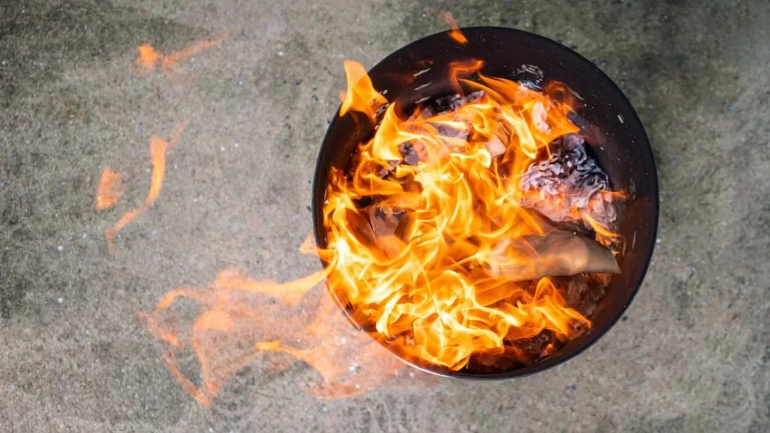 Aturan Larangan Bakar Sampah di Depok dan Jakarta Beserta Sanksinya