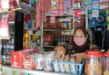 Viral Pria Curi Kardus Berisi Jajanan di Warung Jaksel