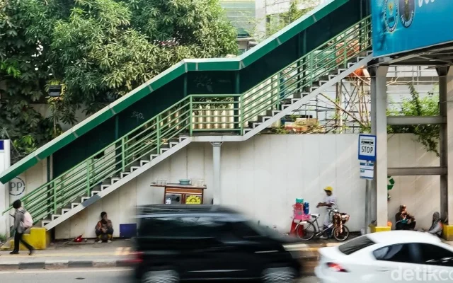 Pemprov DKI Tata dan Bongkar JPO Mulai Tahun Depan