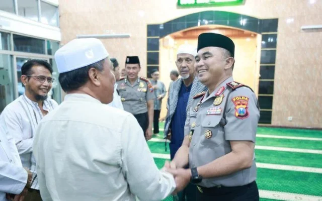Kapolda Jatim Ajak Warga Jaga Kamtibmas Lewat Subuh Keliling