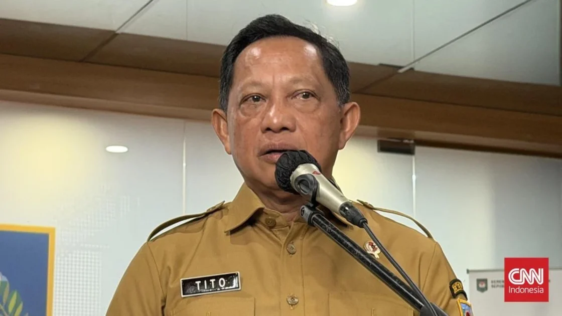 Alasan Tito Karnavian Sebut Karhutla Gambut Sulit Dipadamkan