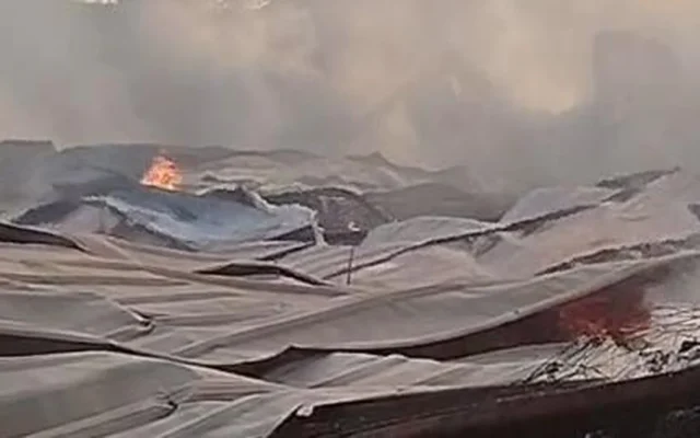 Kebakaran Gudang Es Krim di Jatiuwung Tangerang Padam