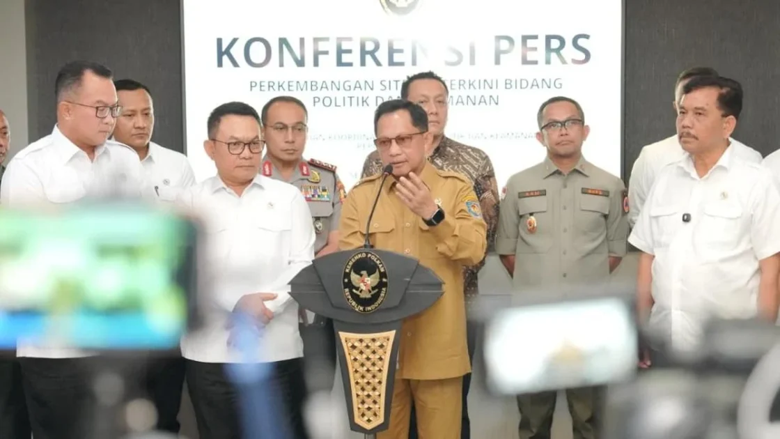 Mendagri Pastikan Penanganan Karhutla Dioptimalkan di Tengah Kendala