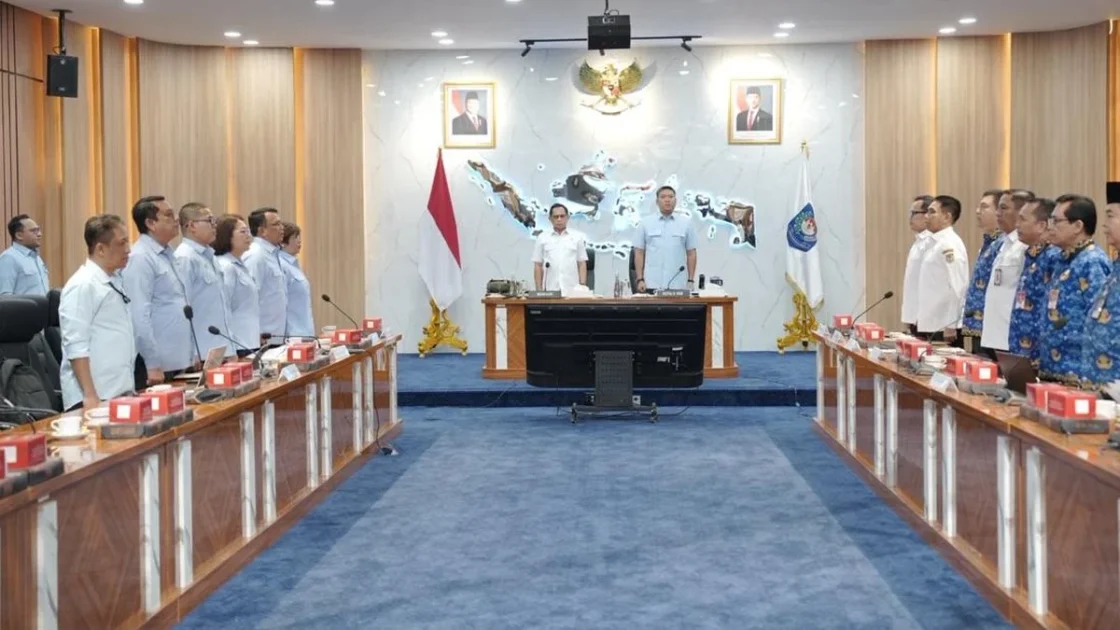 Mendagri Terbitkan SE Perkuat Pengawasan Program MBG