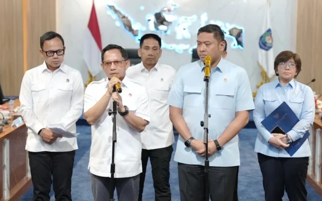 Mendagri Desak Daerah Segera Bentuk Satgas Makan Bergizi Gratis