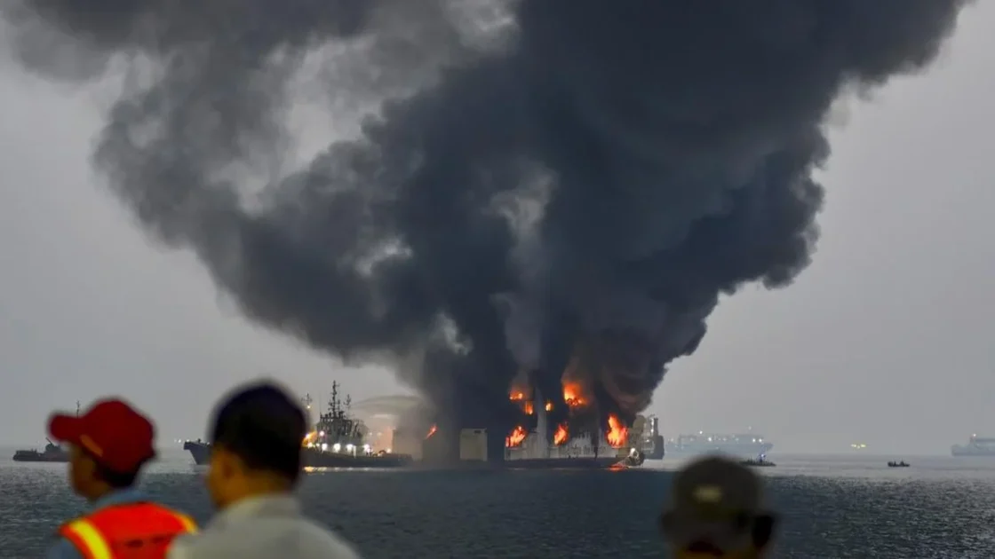 Kebakaran KMP Batumandi di Merak, Titik Api Diduga dari Buritan
