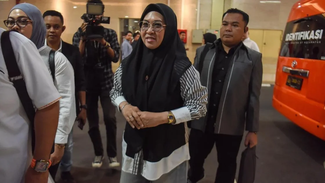 Wabup Gowa Darmawangsyah Dilantik Jadi Bupati Definitif