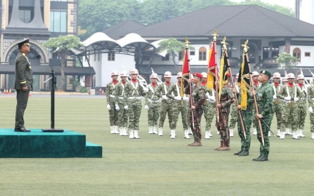 4 Satuan TNI AD Terima Samkaryanugraha, Ini Pesan KSAD