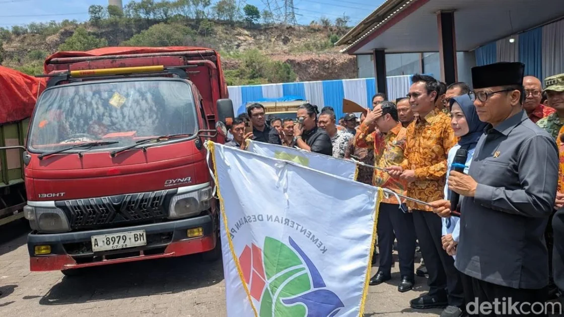 Mendes Luncurkan Program Pasokan Biomassa Desa ke PLTU