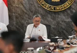 Prabowo Perintahkan Zulhas Percepat Penyaluran Bantuan Pangan