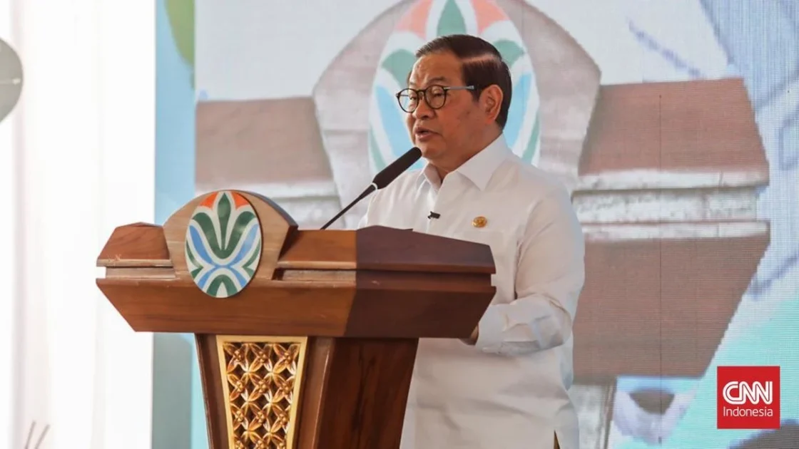 Pertemuan Gubernur DKI Pramono dan Menkeu Suahasil di Balai Kota
