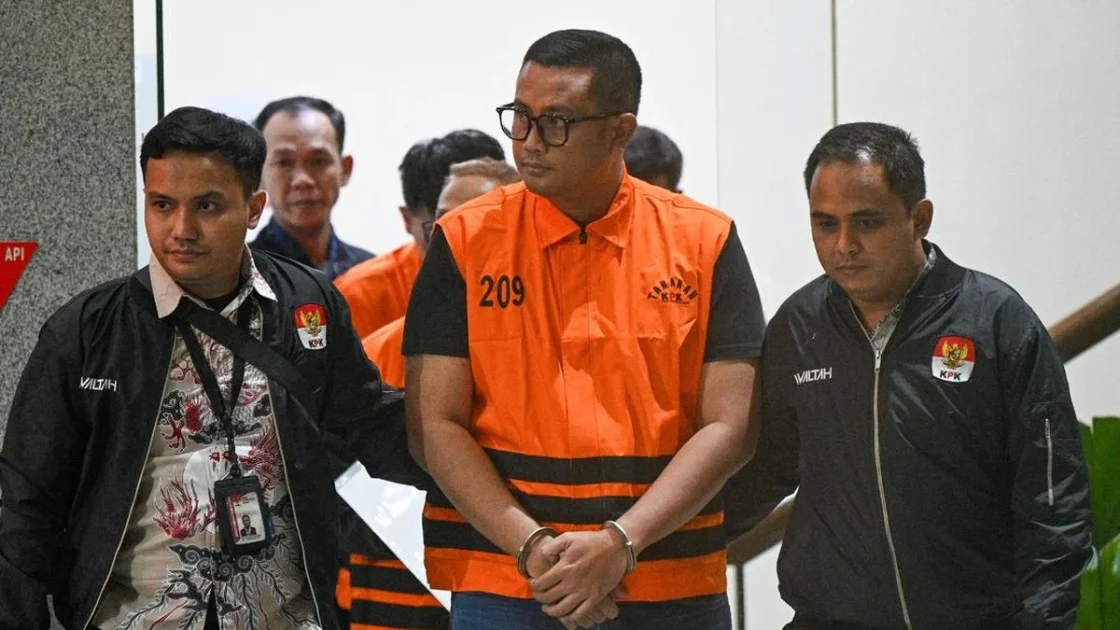 KPK Geledah Rumah Dinas Bupati Klaten dan Sita Sejumlah Barang