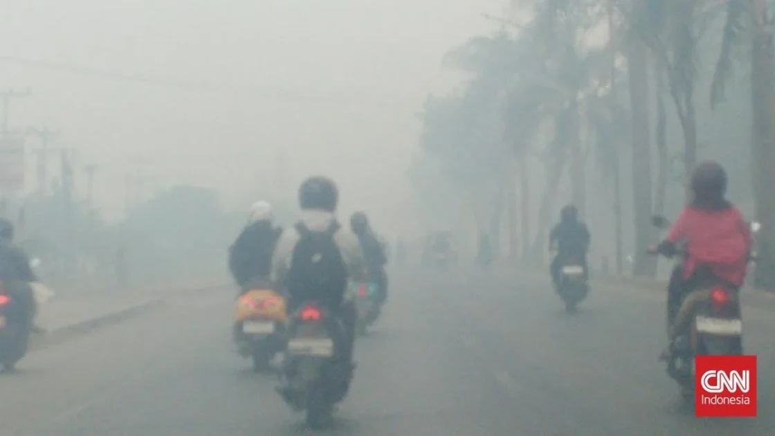 Asap Karhutla di Sumatera Selatan Makin Tebal dan Pekat