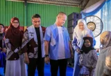 Pemkot Pekanbaru Beri Seragam Gratis untuk 19 Ribu Siswa
