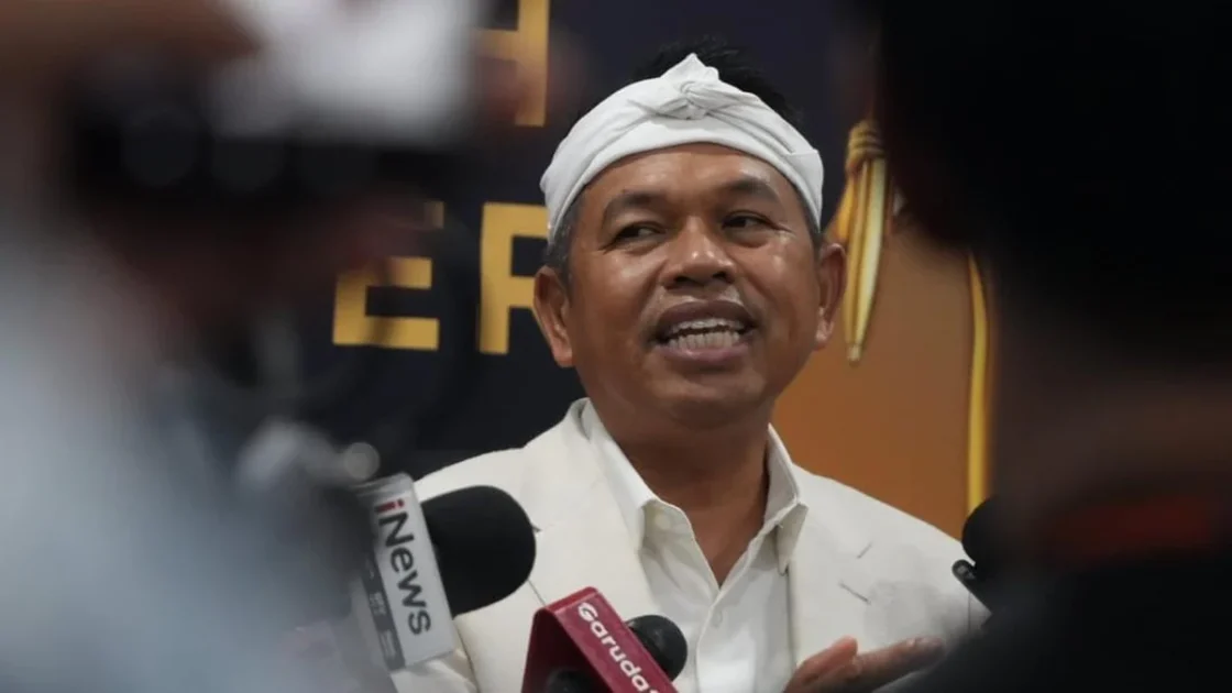KDM Minta Dewan Pers Umumkan Media dan Jurnalis Resmi
