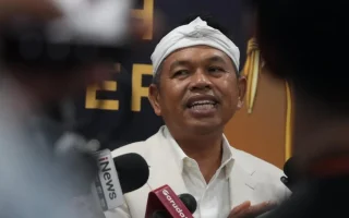 KDM Minta Dewan Pers Umumkan Media dan Jurnalis Resmi