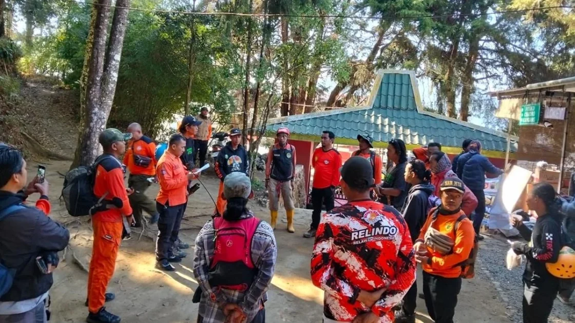 Pemprov Jateng dan BNPB Padamkan Karhutla Gunung Lawu-Sumbing