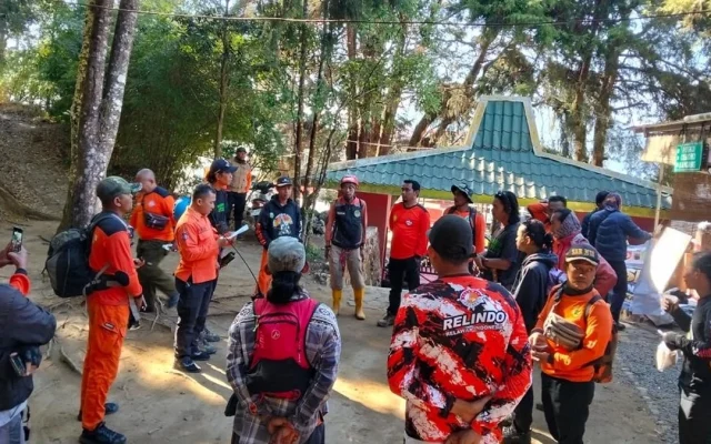 Pemprov Jateng dan BNPB Padamkan Karhutla Gunung Lawu-Sumbing