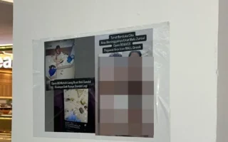 Poster Wanita Bugil di Mal Gresik, Diduga Masalah Selingkuh